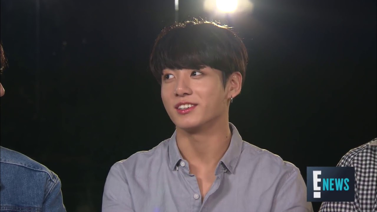 jikook interview disneyland + filming people (g.c.f in tokyo)