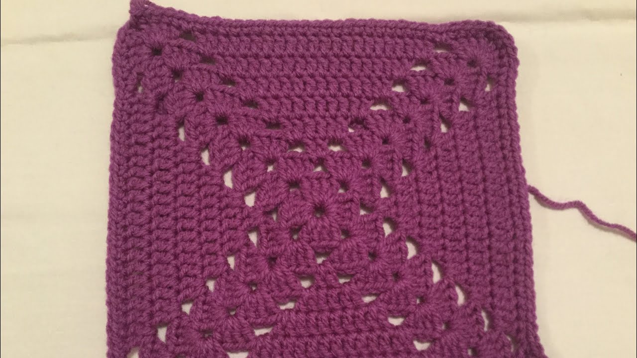 Tuto crochet carré fantaisie de couverture