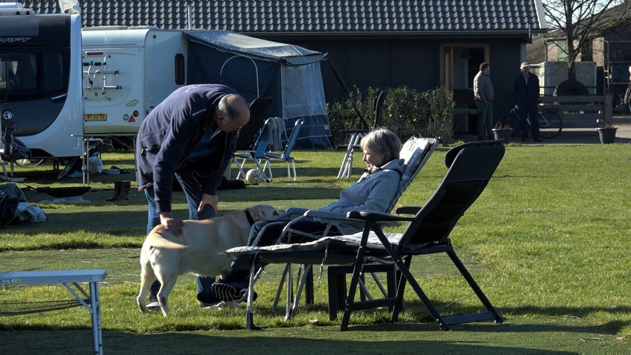 Vrijwel geen kampeerplek meer bij de boerderij
