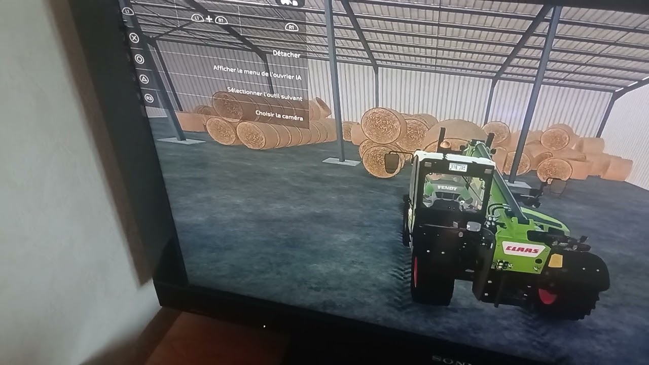 Je prend  la paille sous  le  hangar  christophe aube patron 