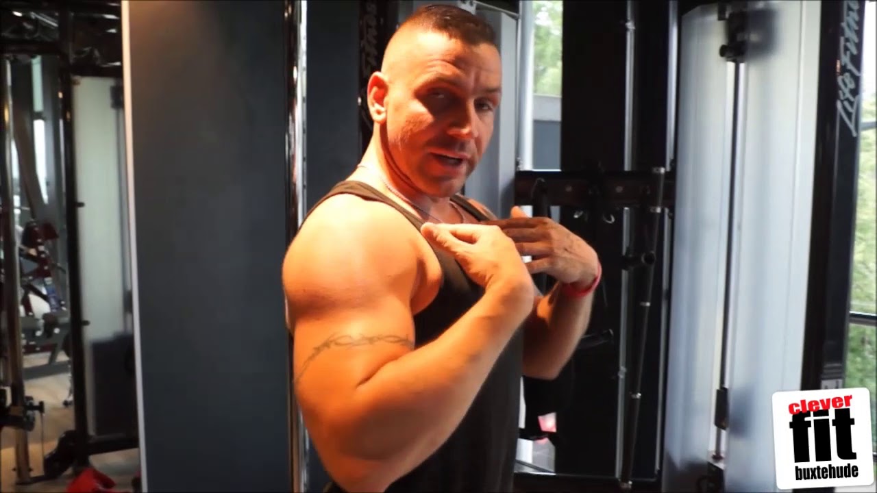 Brust Training  Clever Fit Buxtehude