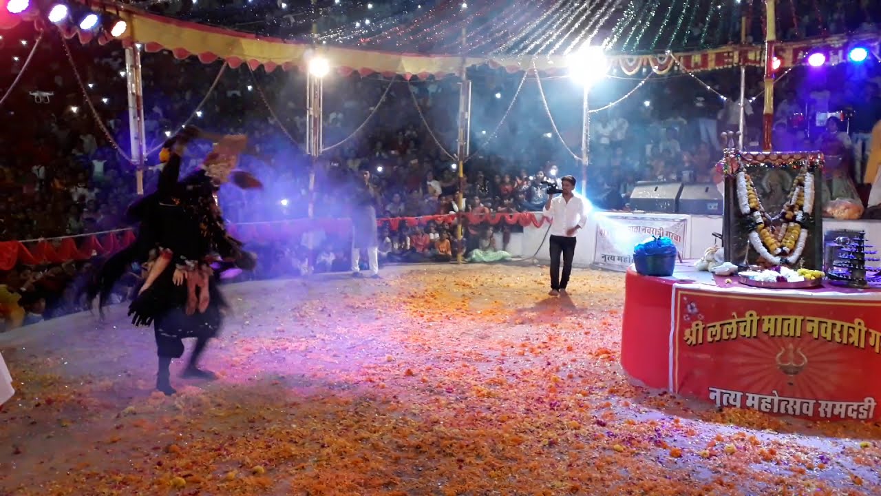 दुर्गा अष्टमी मां काली प्रवेश ललेची माता गरबा समदडी 2019