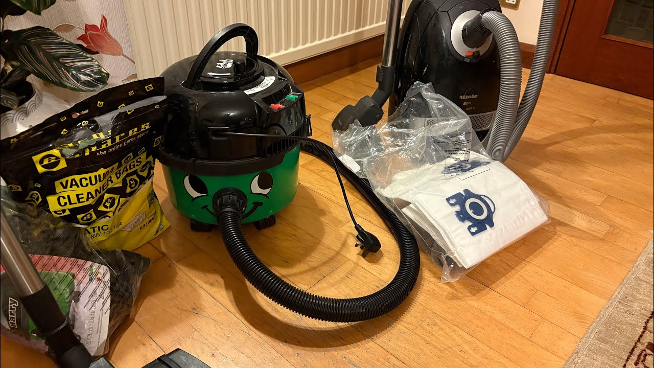 Пылесосы Numatic Harry Henry Hoover HHR200-12 и Miele S5211: первый взгляд.