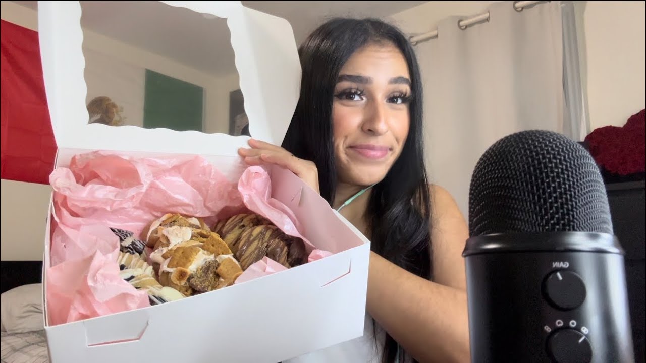 ASMR Cookie Mukbang + Ramble 🍪