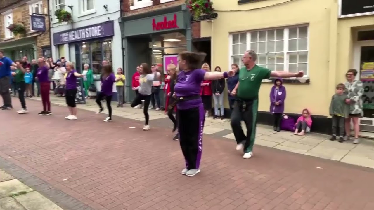 40 second exert of Flashmob