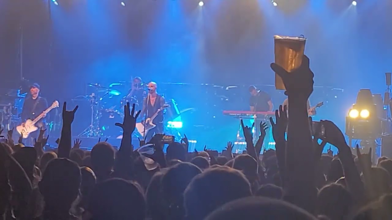 Daughtry - Over You 11/15/25 Fort Lauderdale Florida War Memorial Auditorium