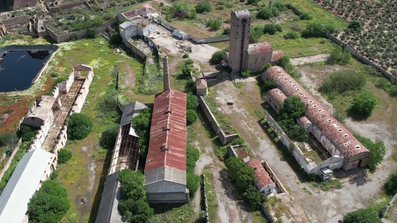 Ruinas Fundición la Tortilla en Linares