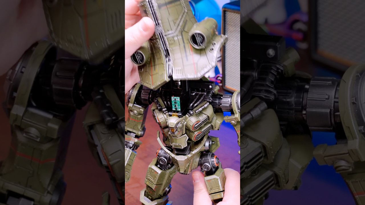 ASMR unboxing the beastly Cherno Alpha! #hottoys #pacificrim #chernoalpha #asmr #actionfigures