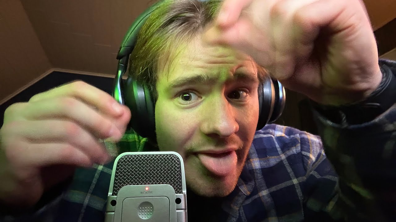 ASMR Mouth and Dry hand sounds with Hand movements