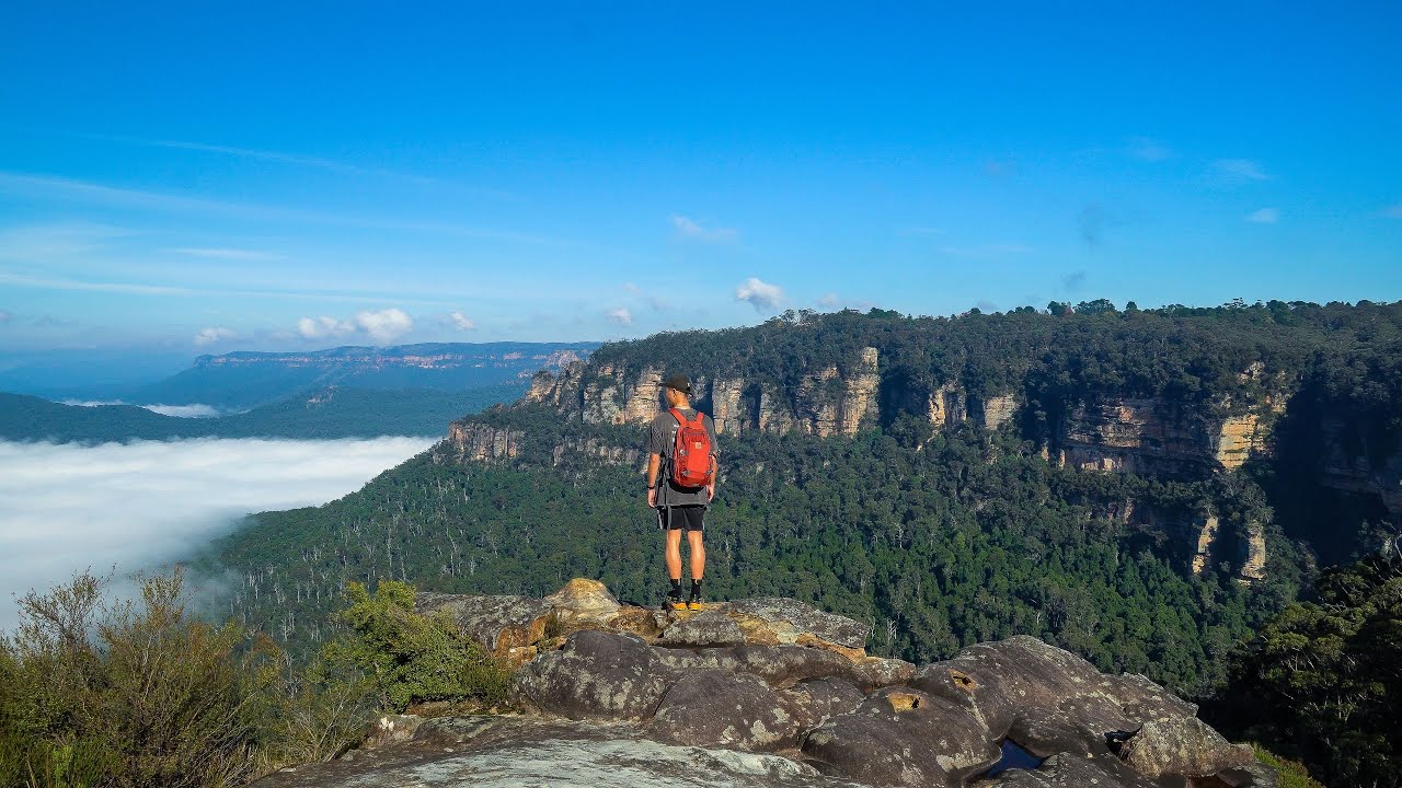 Solo Hiking the Grand Cliff Top Walk in the Blue Mountains
