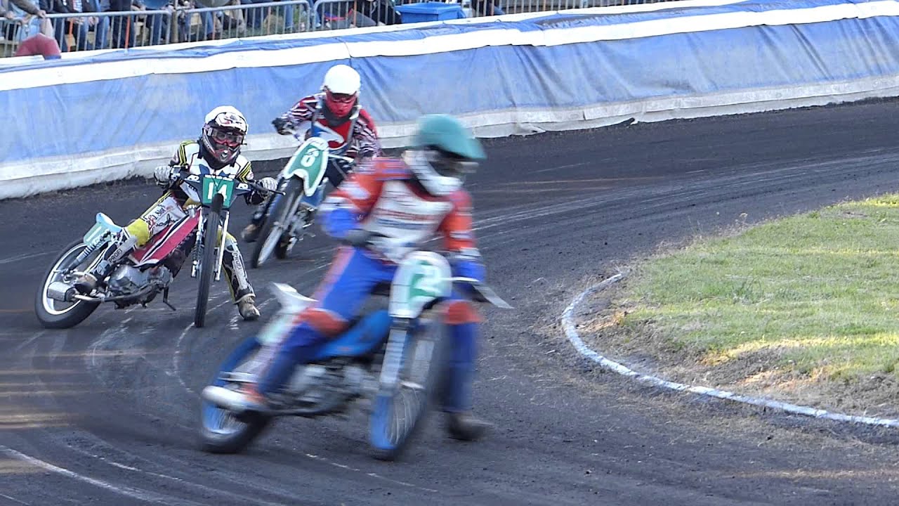 speedway veenoord 6 juni 2015  Heat 3 specials 125 cc  1e william kruit  2e christian wagemans  3e m