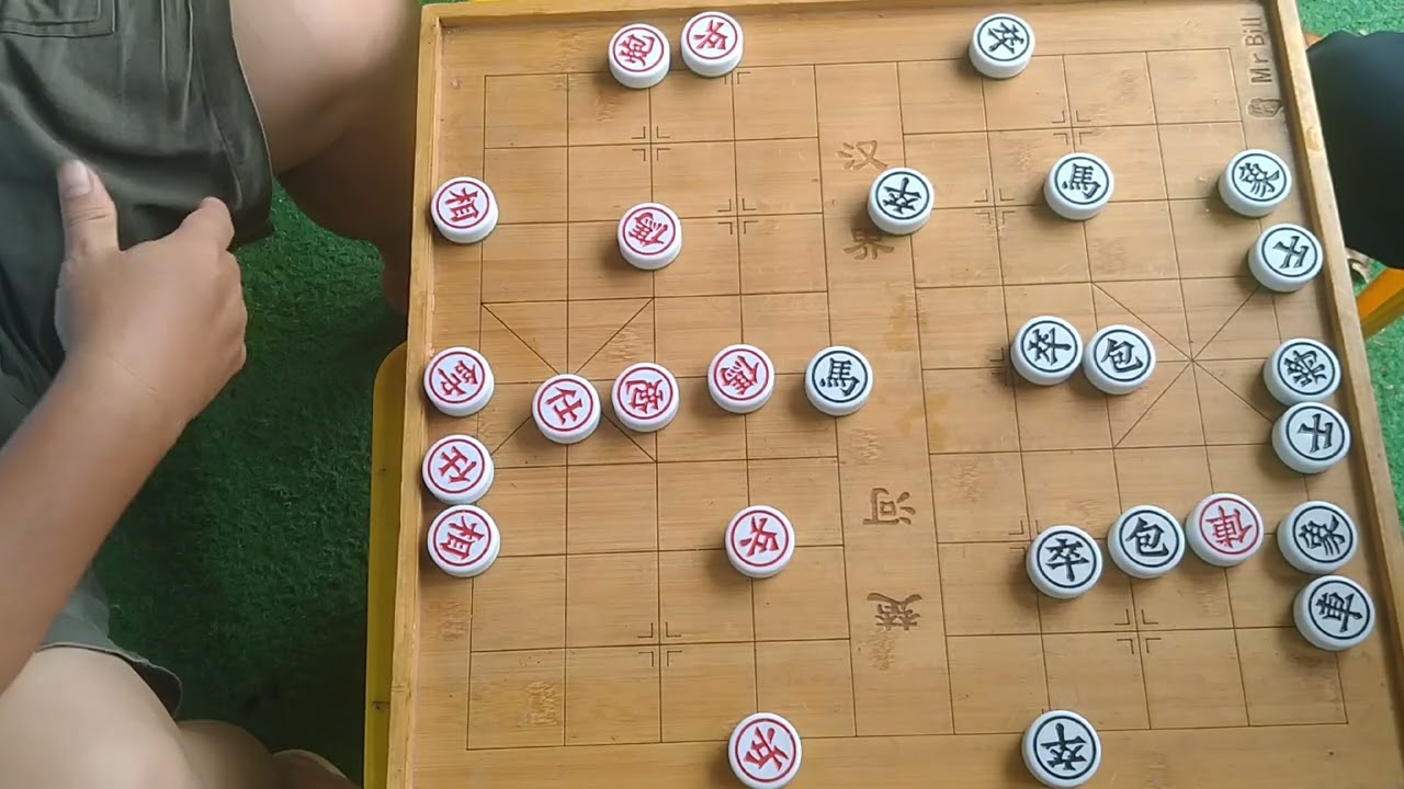 Minh La đánh vơi Teo Nhà Bê