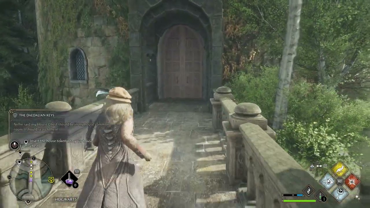 Hogwarts Legacy Get to House Chest to Insert Token