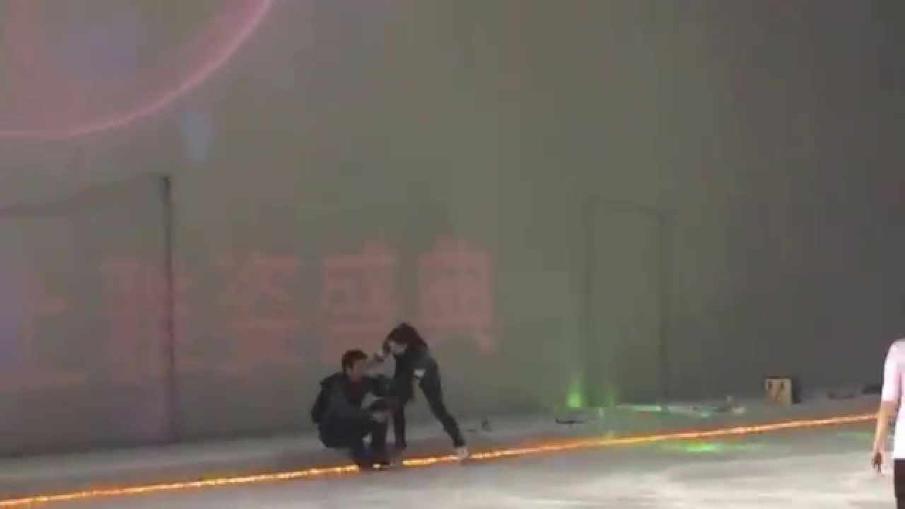 Tessa Virtue & Scott Moir - AOI 2014 practice in Beijing  part1