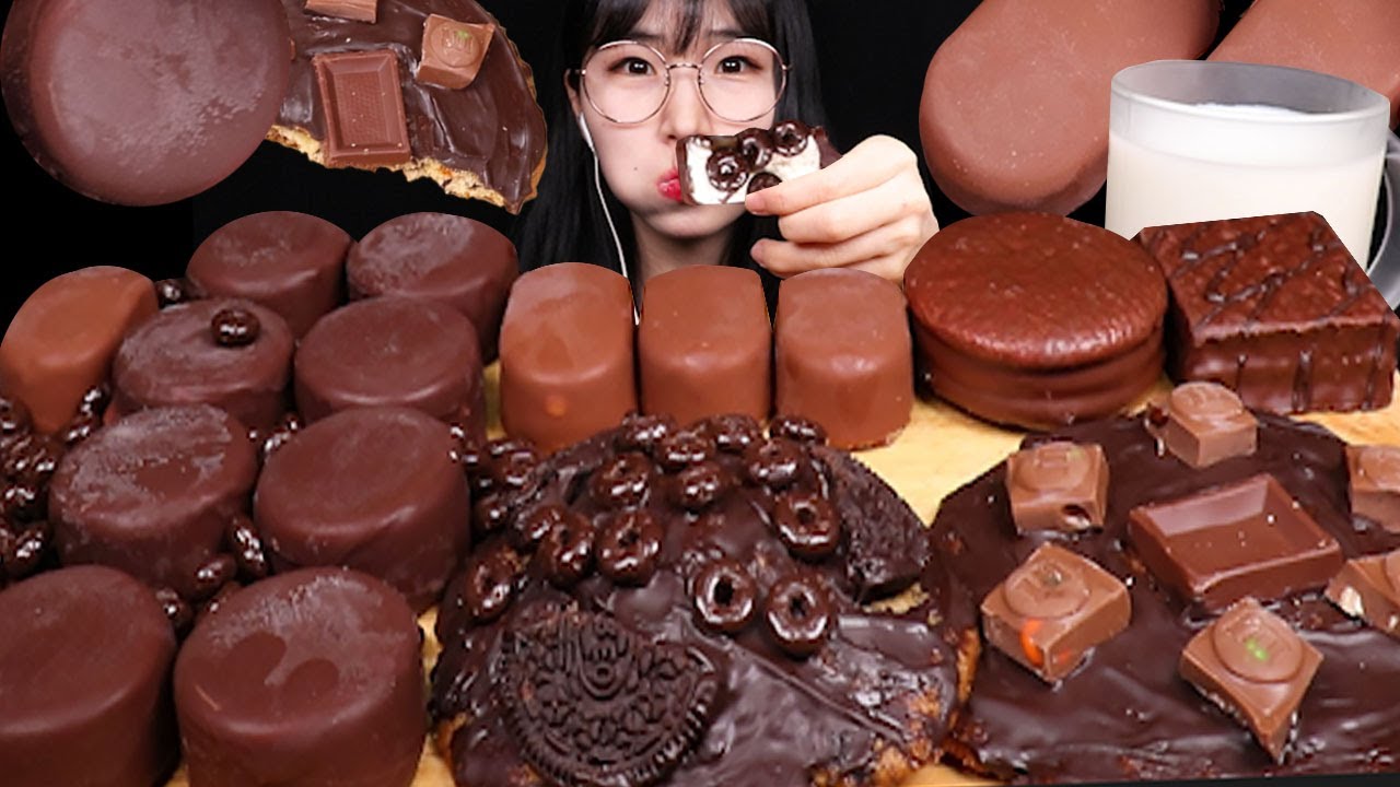 ASMR MUKBANG | 미니생초코 바닐라빈 아이스크림 초콜릿칩 쿠키 초코파이 초코 디저트 먹방 CHOCOLATE ICE CREAM DESSERT EATING
