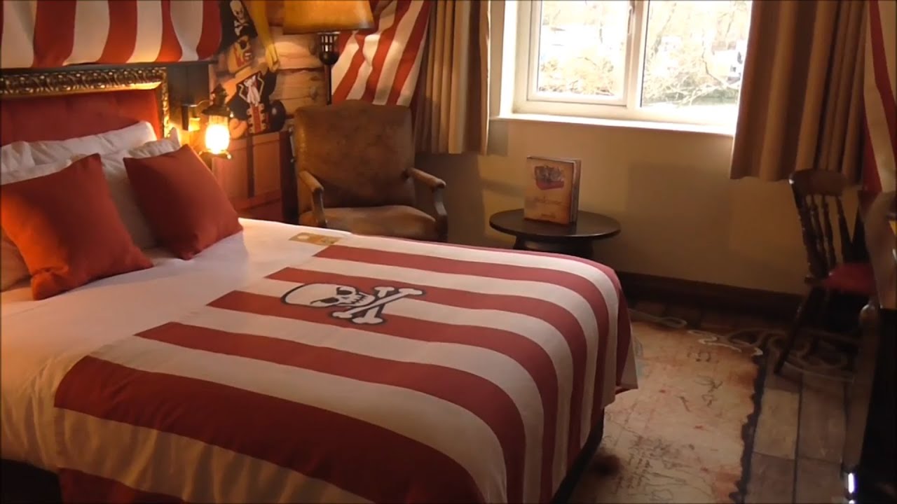 Premium Pirate room tour | Legoland Windsor hotel