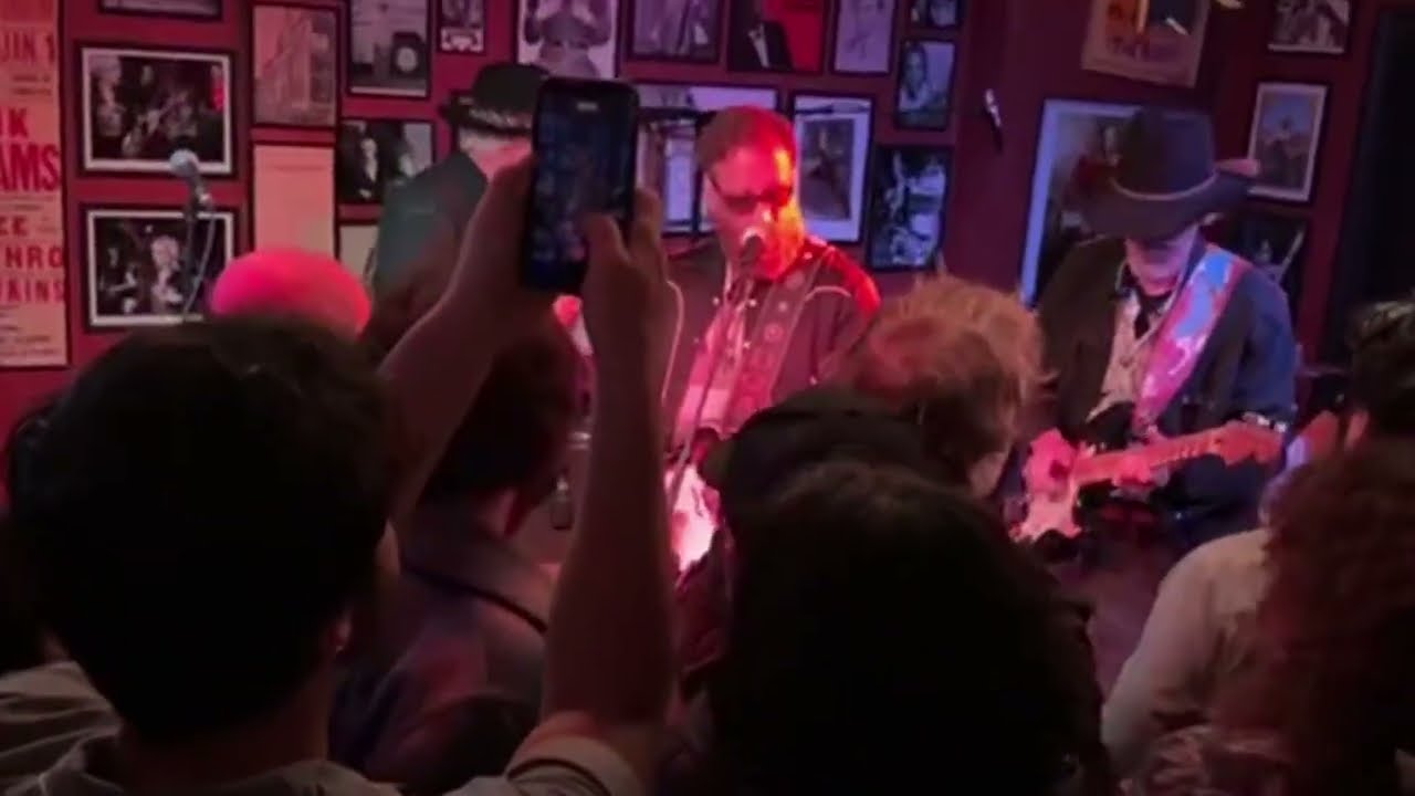 The Black Keys - Where There&rsquo;s Smoke, There&rsquo;s Fire (Live in New York City, 2026)