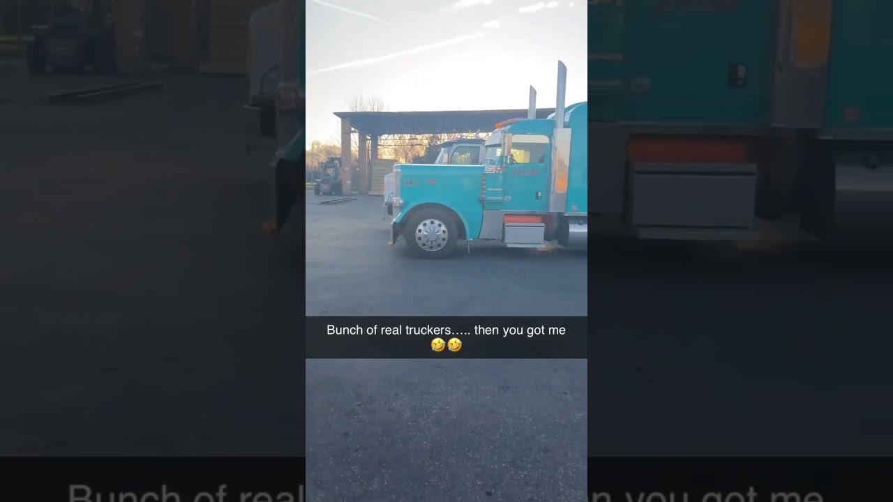 When You Drive A Straight Truck…👀 Still Consider It A Semi 🤣 