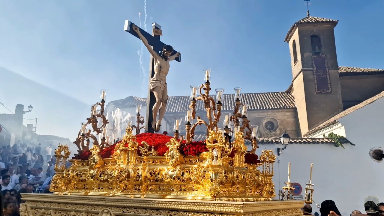 Salida del Cristo de la Salud de Alcalá la Real - AM Salud