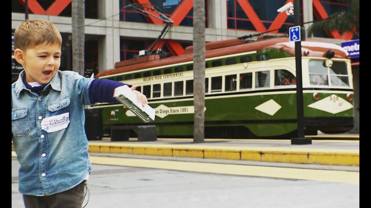 San Diego's Vintage Trolley - MTS Silver Line