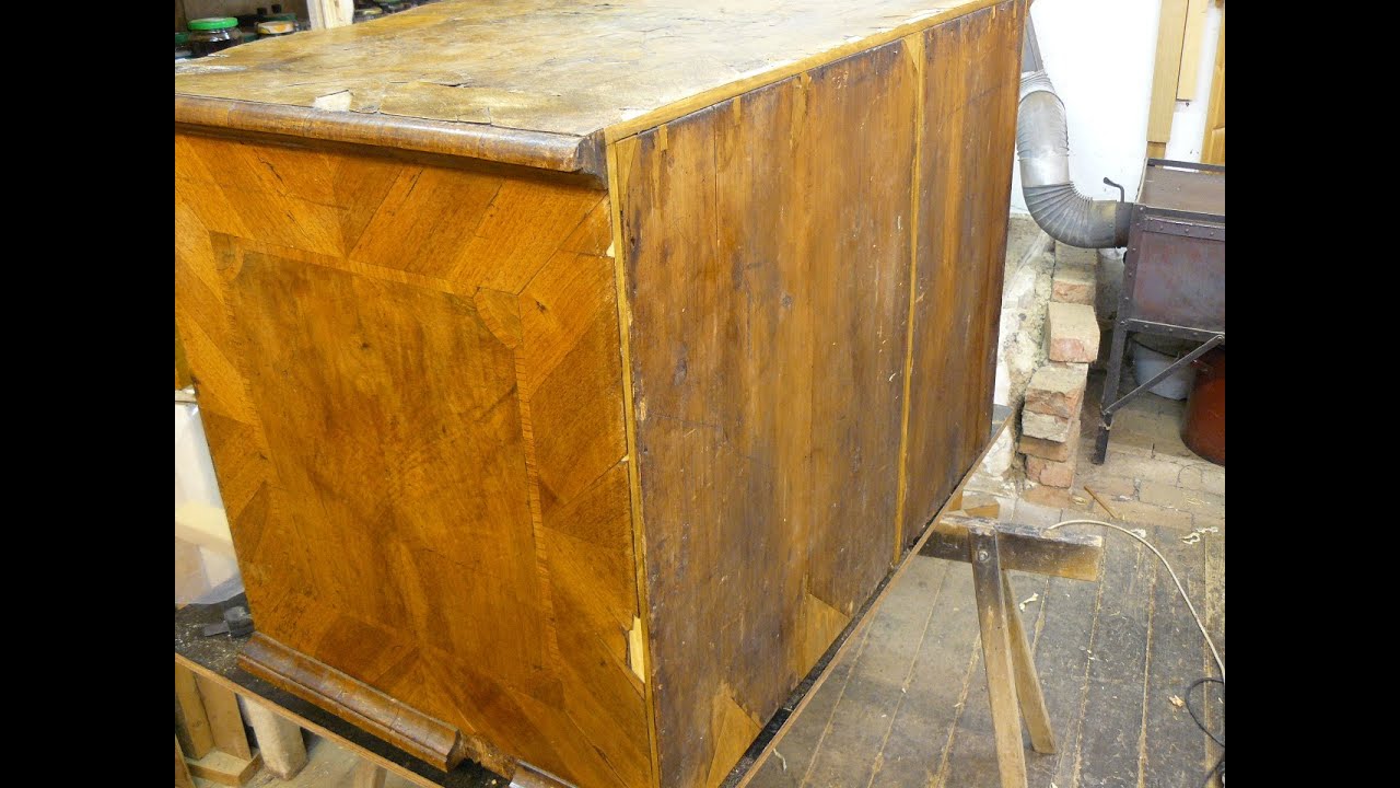 Barockkommode restaurieren Teil 2 Rückwand und Boden vom Restaurator im Tischlerhandwerk