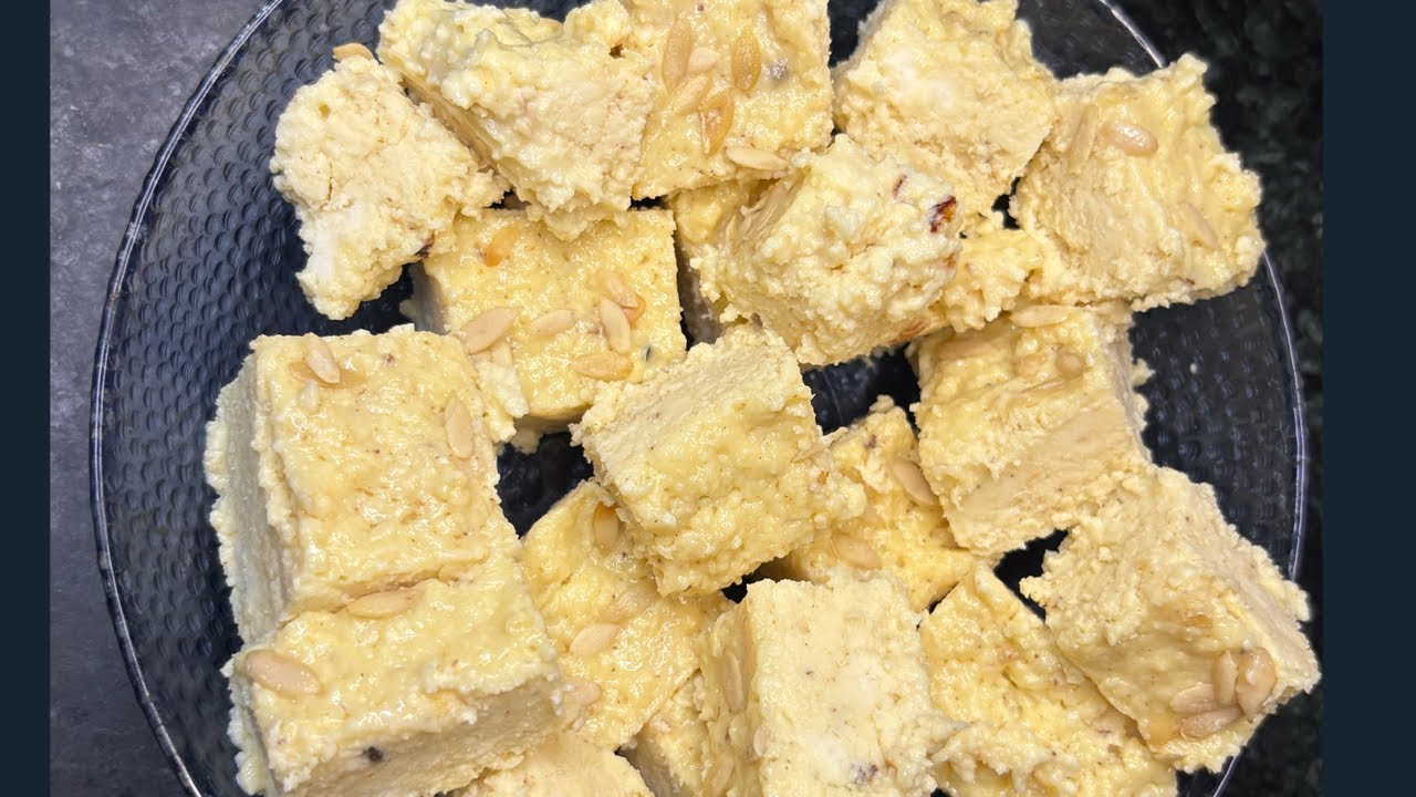 Sirf 10 Minute Mein Soft & Juicy Kalakand 😍 | Easy Kalakand Recipe at Home | No Mawa