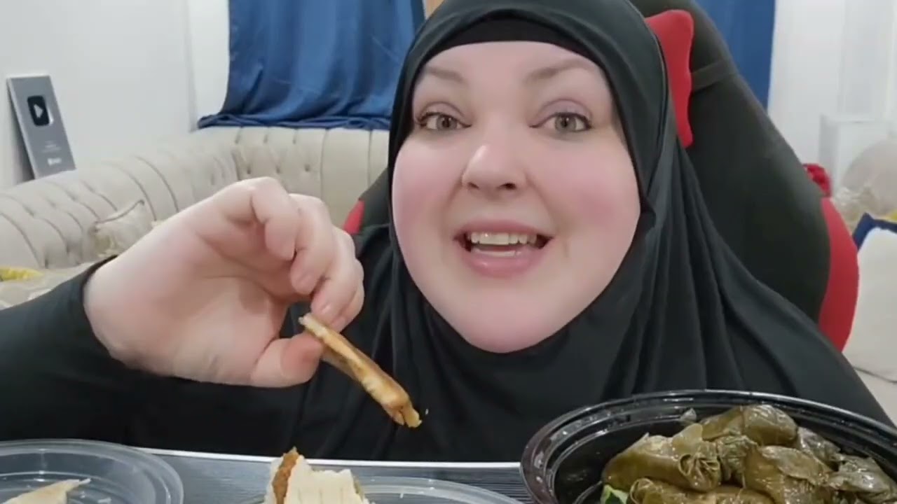 FOODIE BEAUTY PERSONA NON GRATA 🤡