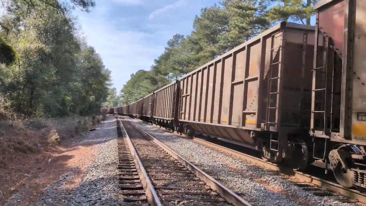 CSX 3203 and CSX 879 lead a north bound empty coal train Wednesday evening 1/21/2026