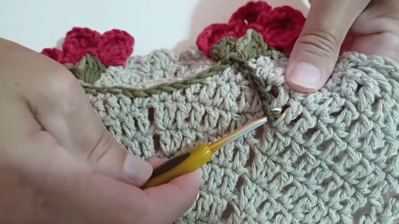 Sousplat de crochê Flor Papoila🥰