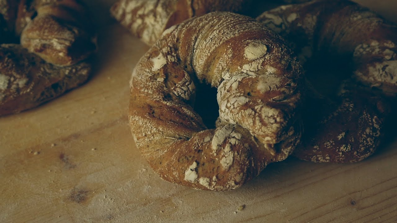 Ricetta pane con farina di canapa biologica Terrebasse