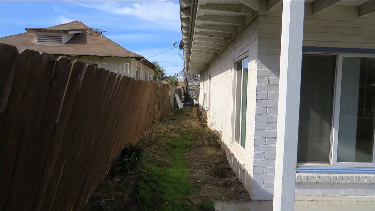Santa Paula Foreclosures, 3 Bedroom, Located in Ferris Gardens Subdivision