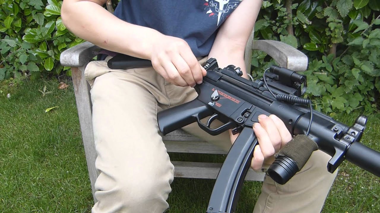 Tokyo Marui MP5K airsoft submachine gun review