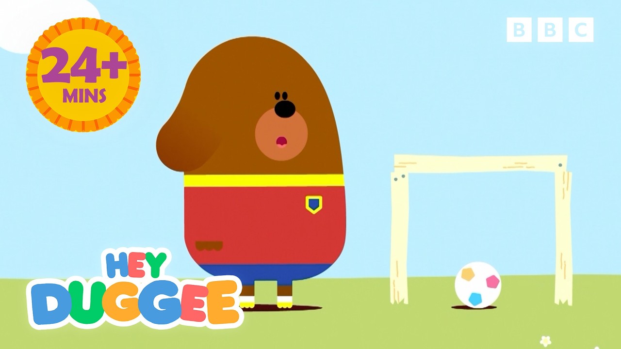 Sporty Squirrels Play Football! ⚽️ | Hey Duggee