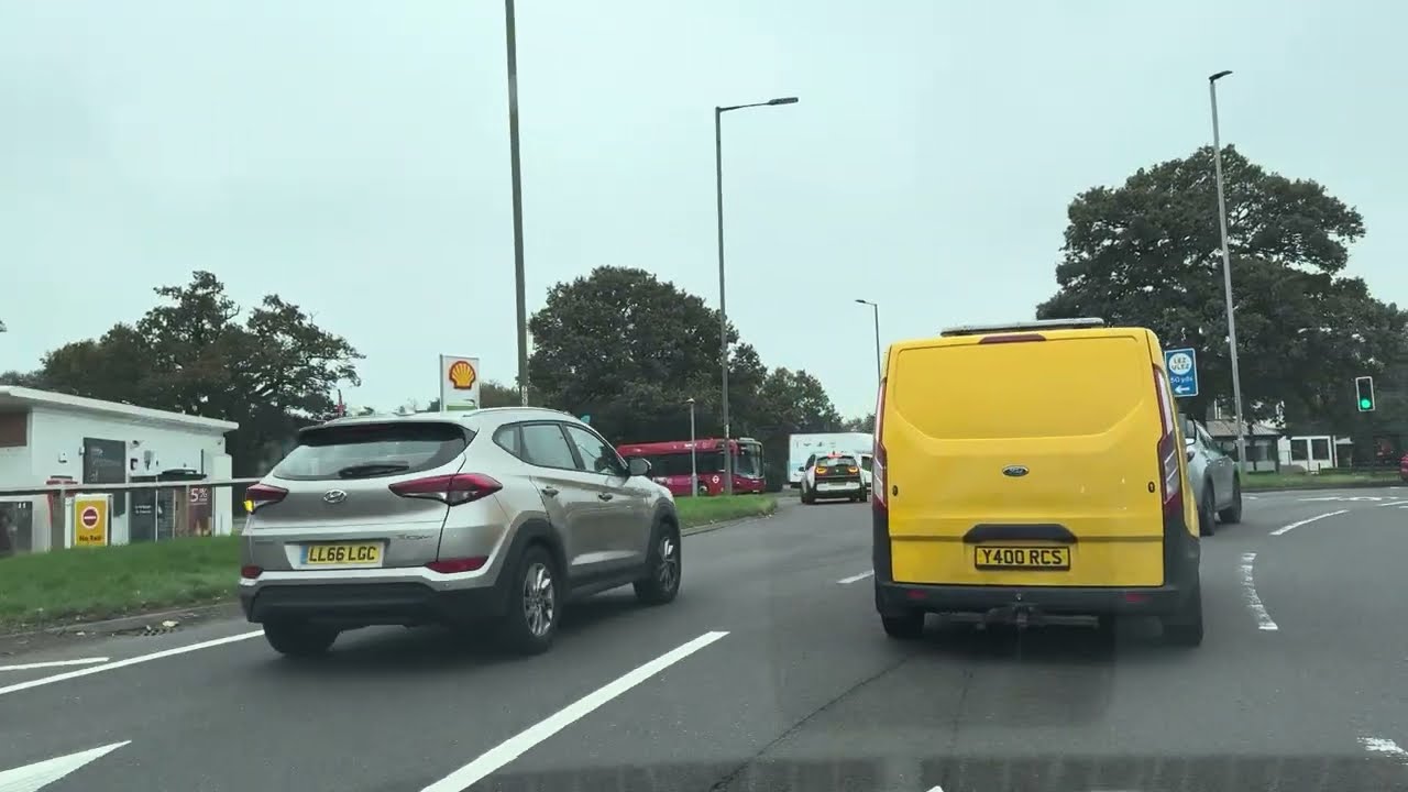 How to use Apex Corner, roundabout and Stirling corner roundabout at Borehamwood