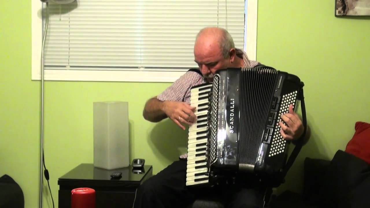 Besame Mucho