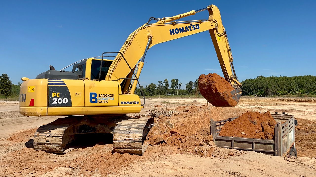 ขุดแพค3 KOMATSU PC200-7-8-8M0 มาดูงานขุดบ่อไบโอแก๊สของทีมงานนี้กันหน่อยครับ EP.1754