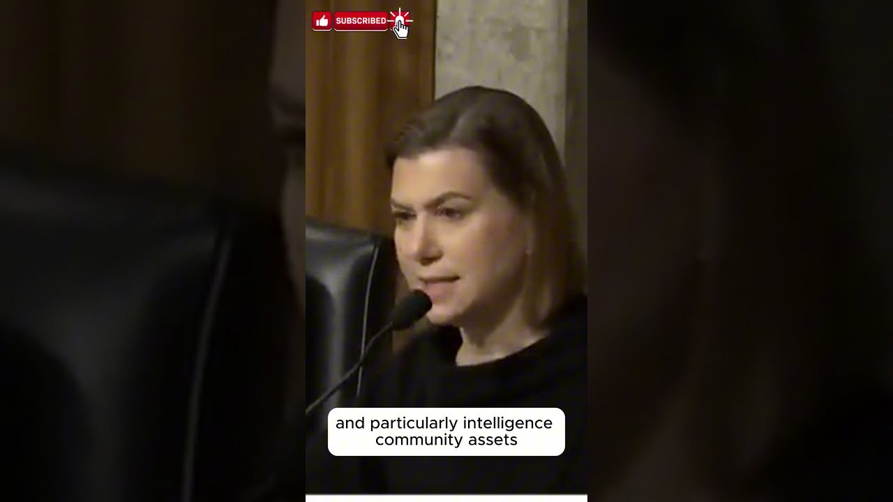 &laquo;Просто скажи нет!&raquo; &mdash; Слоткин критикует представителя Пентагона за массовое наблюдение.