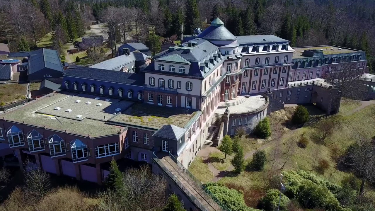Schlosshotel Bühlehöhe | BADEN BADEN