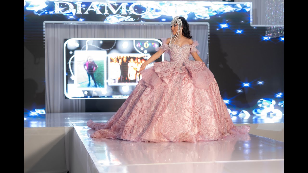 Chicago Quinceañera Dresses | Fashion Show