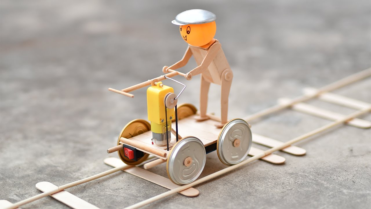 Amazing DIY Train Trolley : Made with Popsicle Sticks and DC Motor | Ice Cream Sticks Craft Ideas