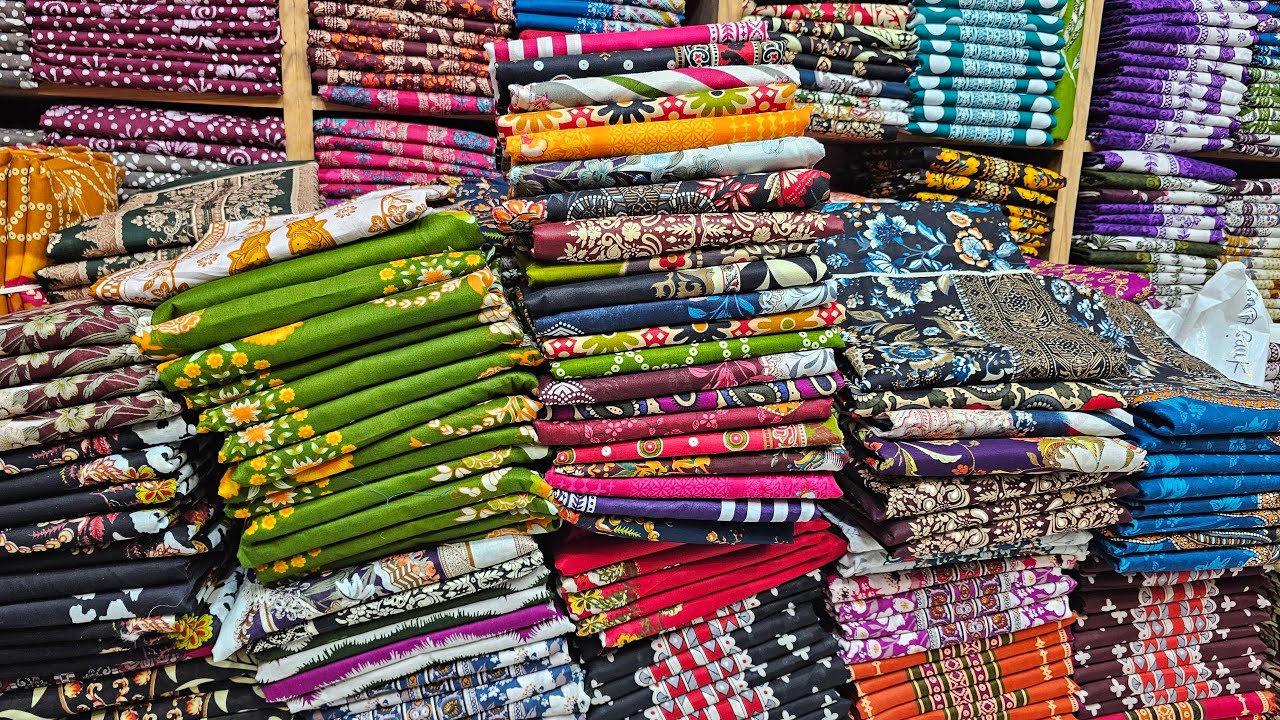 Wholesale Batik Shop  is live 🔥🎉 বিশাল ডিসকাউন্টে থ্রি-পিস কিনুন | আজকের লাইভ অফার💥