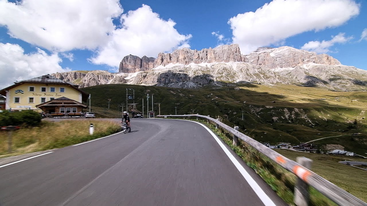 Sella Ronda (Passo Campolongo and Passo Pordoi - Italy) - Indoor Cycling Training