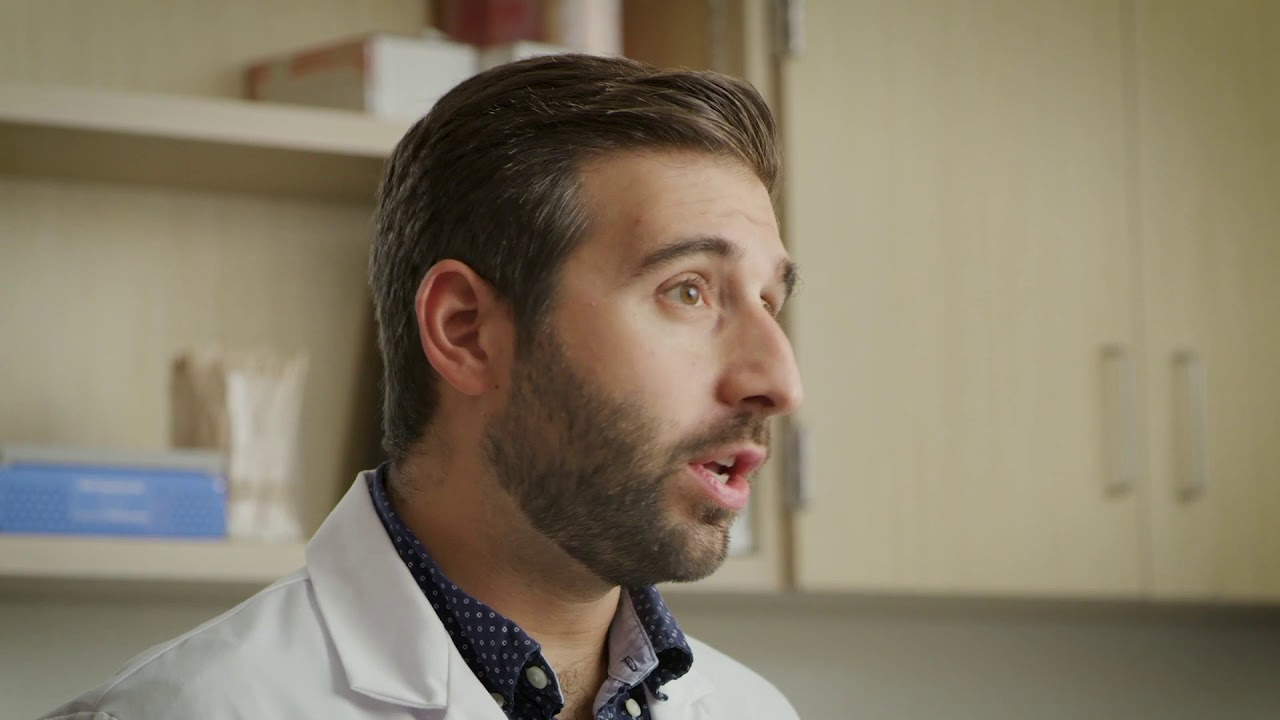 Why do i need to bring a stool sample to the vet?