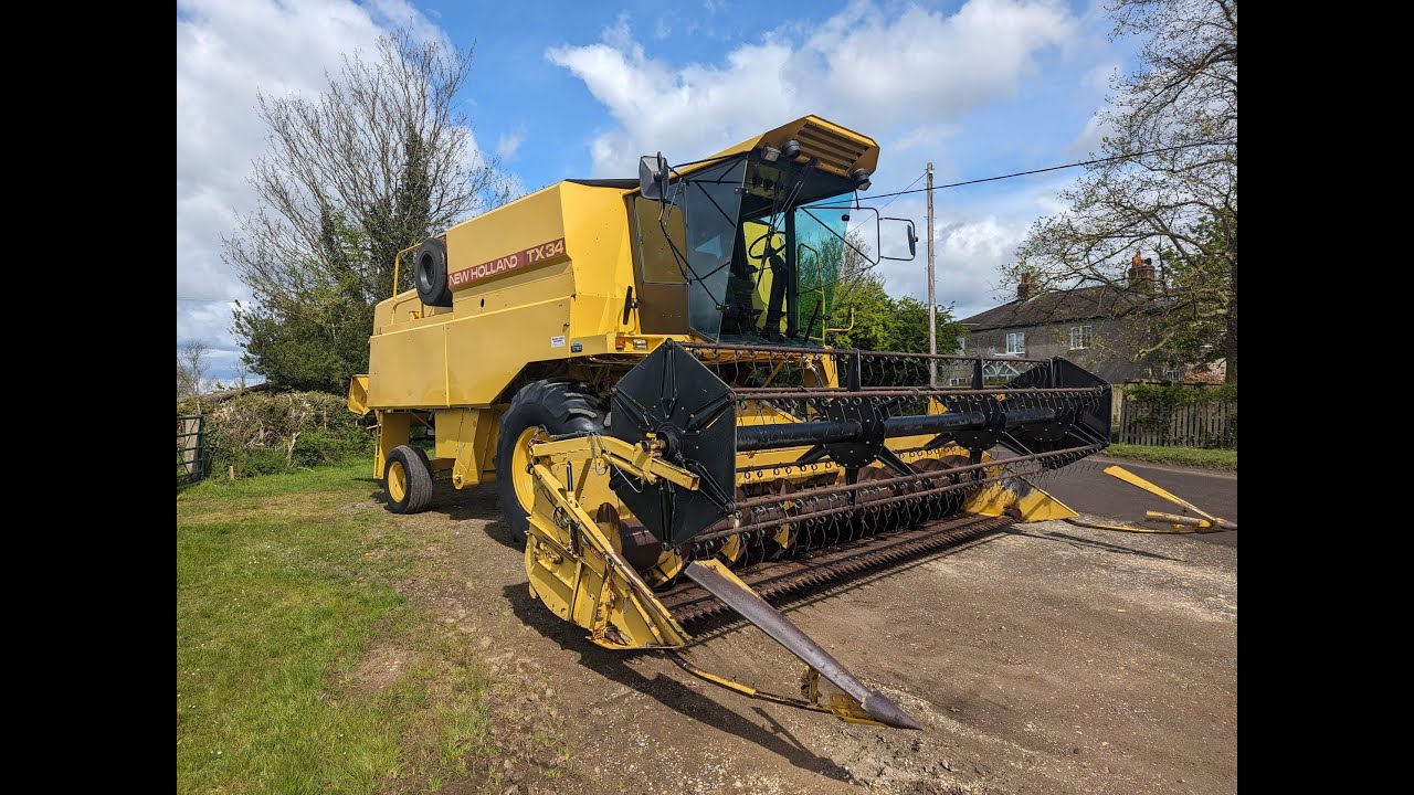 NEW HOLLAND TX34 COMBINE HARVESTER WALKAROUND