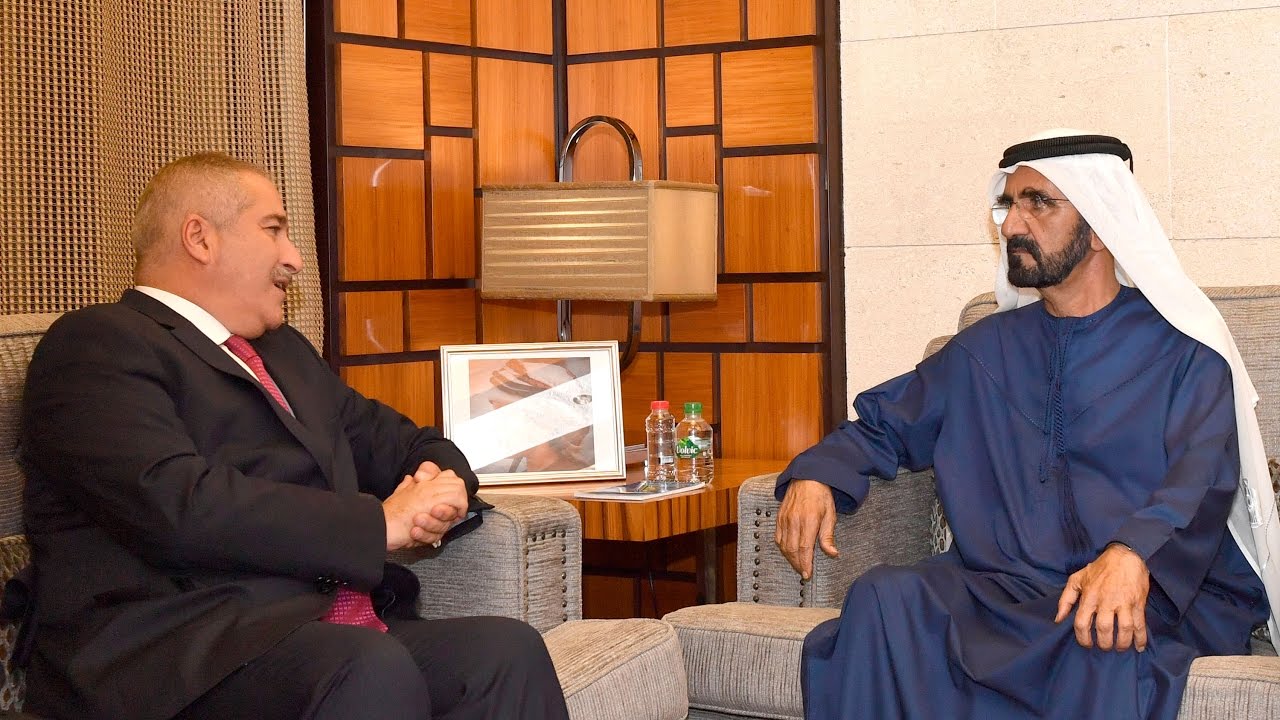 محمد بن راشد يستقبل وزير خارجية الأردن ويتسلم دعوة لـ