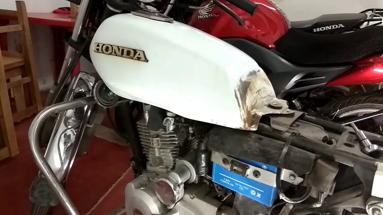 QUITANDO TANQUE DE GASOLINA A HONDA 125 CGL (TOOL)