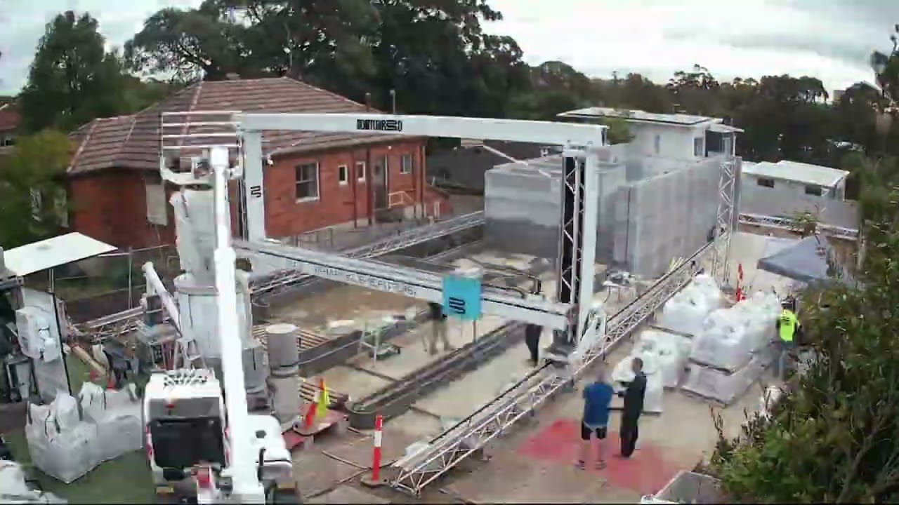 Genesis: Time lapse of the first full-scale 3D printed homes
