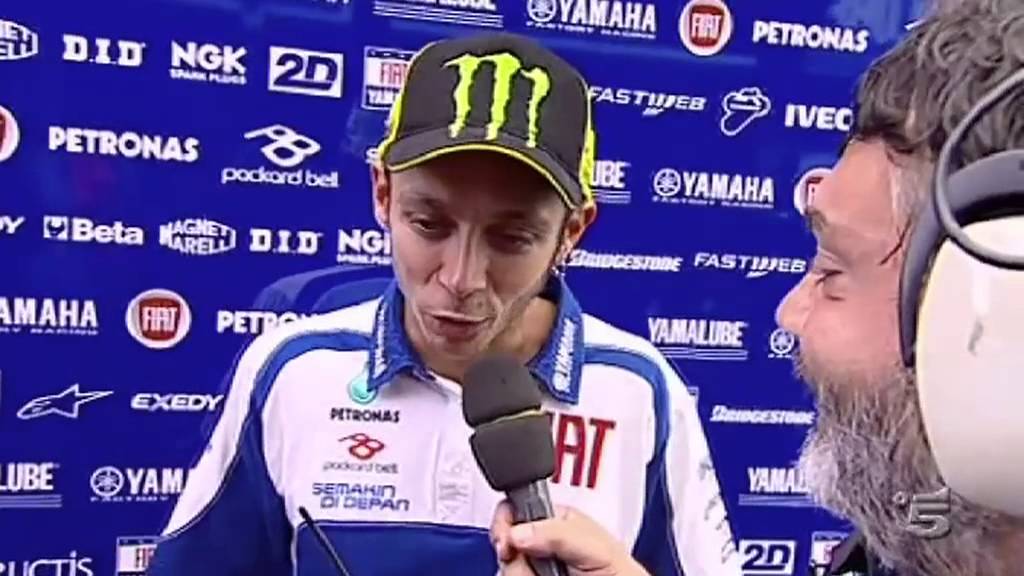 15/08/10 valentino rossi cambia !