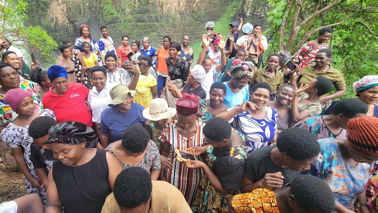 IDARA YA WANAWAKE KANDA YA RUKWA JIMBO LA LTF, ni katika utalii wa ndani, kalambo falls