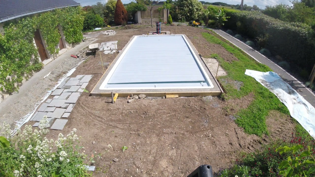 Pose des lames volet immergé sofatec piscine